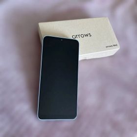 arrows We2 スマートフォン 本体