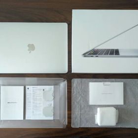 Apple MacBook Pro 13インチ 2020 intel