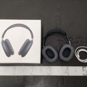 AirPods Max ミッドナイト（Midnight）