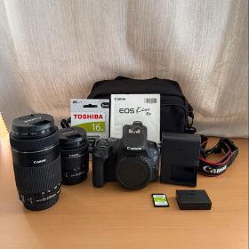 Canon EOS Kiss X9 デジタル一眼レフ