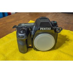 Pentax K-5 II 16.3 MP DSLR Body Only (Black) (OLD MODEL) by Pentax