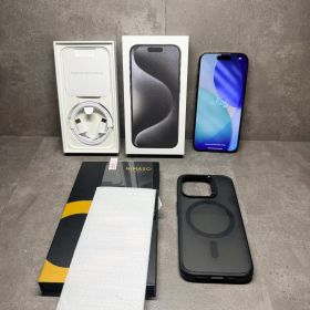 超美品 iPhone 15 Pro 512GB ブラックチタニウム SIMフリー