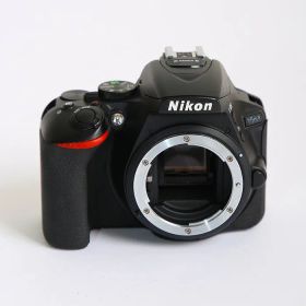 【中古】 (ニコン) Nikon ニコン D5600 ボデイ【中古カメラ デジタル一眼】 ランク：B