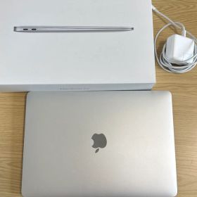 MacBook Air M1 2020 8GB/256GB 箱・充電器有