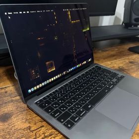 MacBook Air M1 【メモリ : 16GB ストレージ 512 GB】
