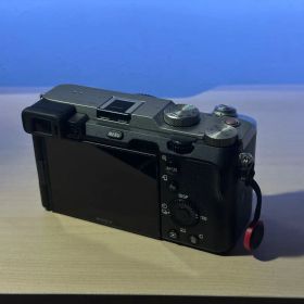 α7C 新品 145,500円 中古 129,800円 | ネット最安値の価格比較