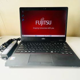 【極美品】LIFEBOOK U7311/F 8GB Celeron5バッテリー良
