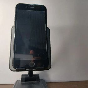 Apple iPhone se第2世代