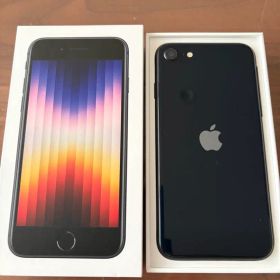 Apple iPhone SE (第3世代) ブラック 本体 美品