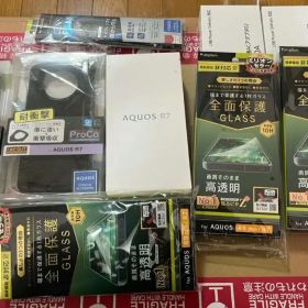 新品 AQUOS R7 ブラック 本体 保護ガラス ケース アダプター セット