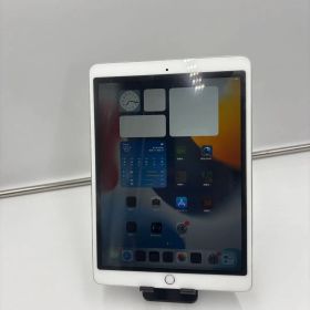 美品 【Apple】iPad Air 2 64GB シルバー Wi-Fiモデル