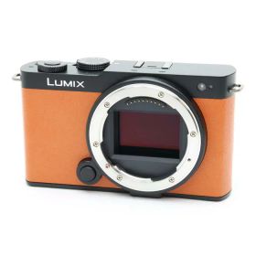 【中古】 《良品》 Panasonic LUMIX S9 ボディ DC-S9-K エクステリア張替済み ジェットブラック [ デジタルカメラ ]