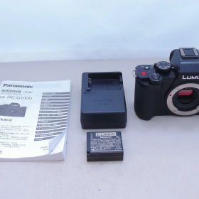 【全品ポイント10倍！要エントリー】パナソニック Panasonic ミラーレス一眼カメラ ボディ フォーサーズ LUMIX DC-G100D 【中古】