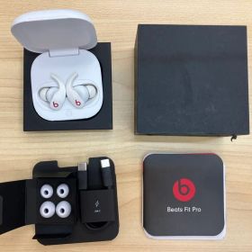 Beats Fit Pro ワイヤレスイヤホン ホワイト