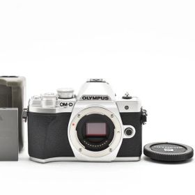 OLYMPUS OM-D E-M10 Mark III ミラーレスカメラ