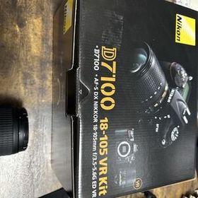 (美品)Nikon デジタル一眼レフカメラ D7100 18-105VRレンズキット
