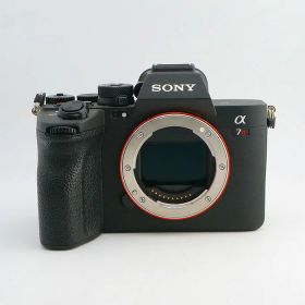【中古】 (ソニー) SONY ILCE-7RM5 α7R V ボディ【中古カメラ デジタル一眼】 ランク：AB