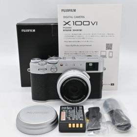 ★美品★FUJIFILM X100VI シルバー ショット数 1817回 多言語モデル