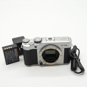 フジフイルム(富士フイルム)の■ほぼ新品■ FUJIFILM ミラーレス一眼 X-A5シルバー X-A5-S(ミラーレス一眼)