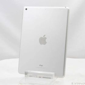 〔中古品〕 iPad 第5世代 32GB シルバー MP2G2J／A Wi-Fi【247】