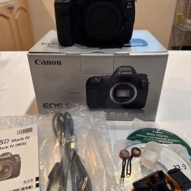 11/13 お値下げしました！Canon EOS 5D Mark IV ボディ
