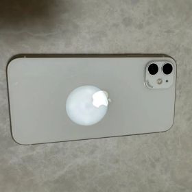 iPhone 11 本体 256GB