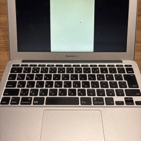 MacBook Air 11インチ Early 2015/4GB シルバー