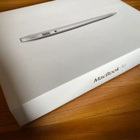 Apple MacBook Air 11-inch MD711J/A