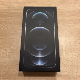 〔ひび割〕 iPhone12 Pro Max 128GB シルバー SIMフリー