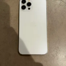 Apple iPhone 12 ProMAX ホワイト 本体