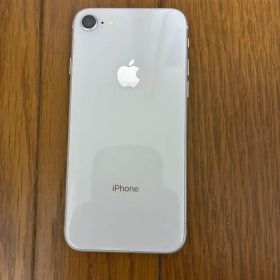 Apple iPhone 8 新品¥9,300 中古¥6,600 | 新品・中古のネット最安値