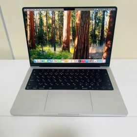 Macbook Pro 14インチ M3 Pro 16/512GB