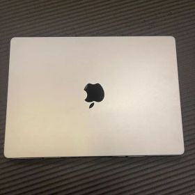 【美品】MacBook Pro 14インチ M3