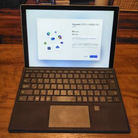 Surface Pro 6（純正タイプカバー付）