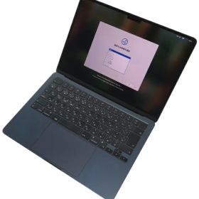 【Apple】アップル『MacBook Air / 13.6inch / M2 8コア/8コア / 8GB / 256GB / ミッドナイト』Z1600006M(MLY33J/A) 2022 ノートパソコン 1週間保証【中古】