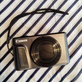 Canon PowerShot SX720HS デジカメ