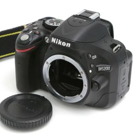 【中古】【美品】ニコン D5200 ボディ（センサー清掃済み） CA01-B3587-2Q1B ニコン Fマウント Nikon 一眼レフ APS-C
