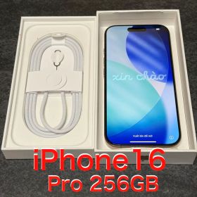【美品】iPhone 16 Pro 256GB 本体 デザートチタニウム