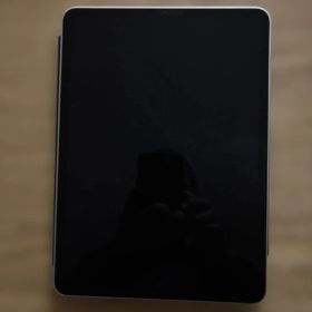 iPad Pro11インチ第４世代シルバー