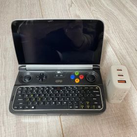 gpd win 初代　新品未使用　希少品 gpd win 初代 新品未使用 希少品 GPD WIN 初代 GPD WINがやってきた