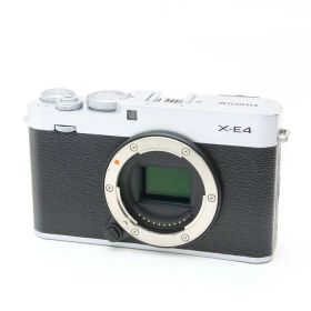 【中古】 《良品》 FUJIFILM X-E4 ボディ シルバー [ デジタルカメラ ]
