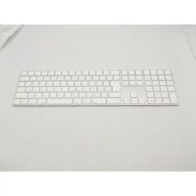 【中古】Apple Magic Keyboard（2017/テンキー付き/A1843） - 日本語（JIS） シルバー MQ052J/A【ECセンター】保証期間1週間