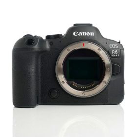 【中古】 (キヤノン) Canon EOS R6 MARK2 ボデイ【中古カメラ デジタル一眼】 ランク：AB