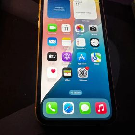 Apple iPhone XR 新品¥13,000 中古¥10,800 | 新品・中古のネット最安値
