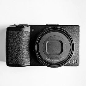 RICOH GR IIIx 新品¥169,000 中古¥137,500 | 新品・中古のネット最安値
