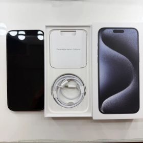 【極美品】iPhone 15 Pro Max 256GB