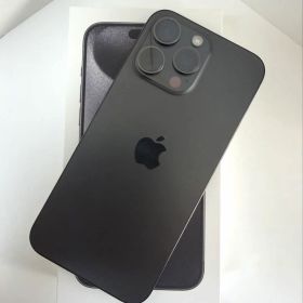 iPhone 15 Pro Max 256GB ブラックチタニウムSIMフリー