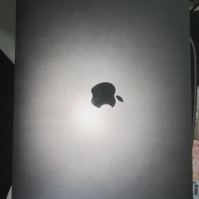 Apple MacBook Pro 2017 13インチスペースグレー(箱あり)