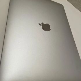 MacBook Pro 2017 13-inch シルバー