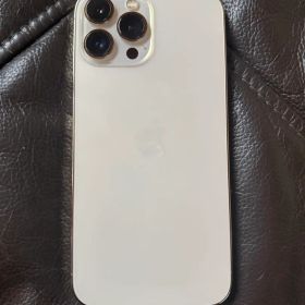 Apple iPhone 13 Promaxゴールド 本体